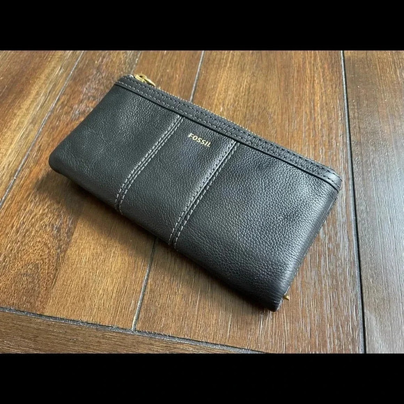 Fossil leather wallet - Picture 3 of 15